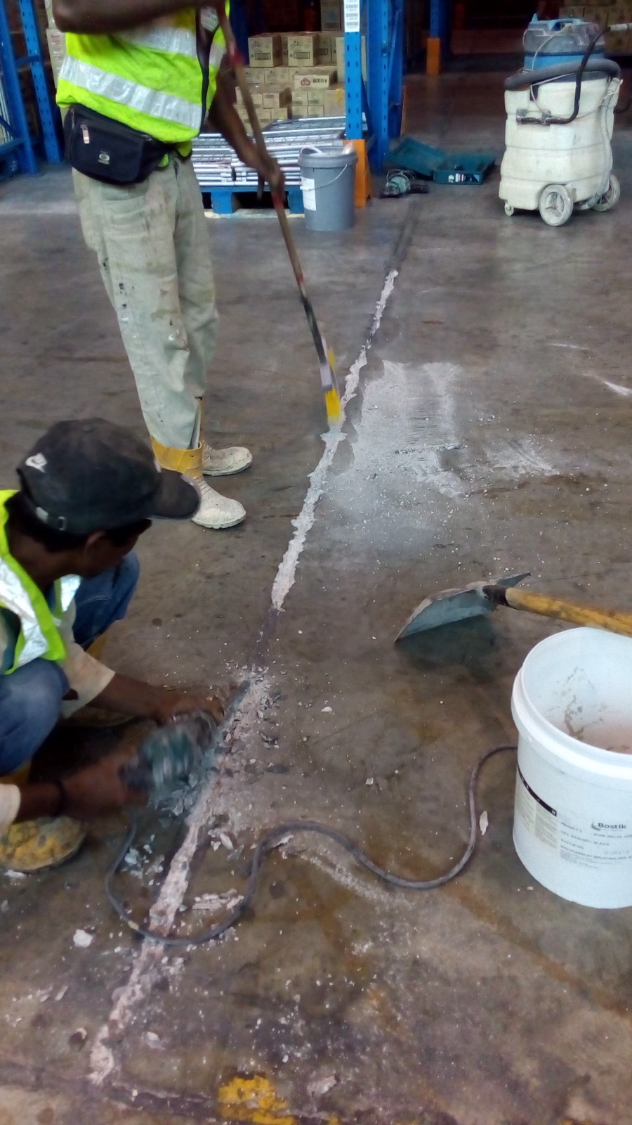 Concrete Repair — Damaged RC Floor Repair Mydin U10 (photo 2)